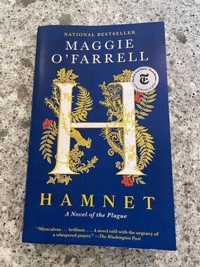 Maggie O'Farrell "Hamnet" Paperback Novel